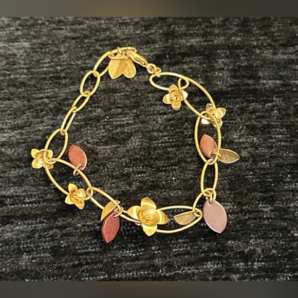 Pilgrim Gold Plated Flowers & Enamel Leaves Necklace & Bracelet - Picture 3 of 15